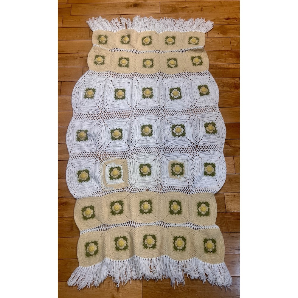 Vtg Handmade Crocheted Throw Blanket‎ Granny Square Yellow Flowers 59"x 31"